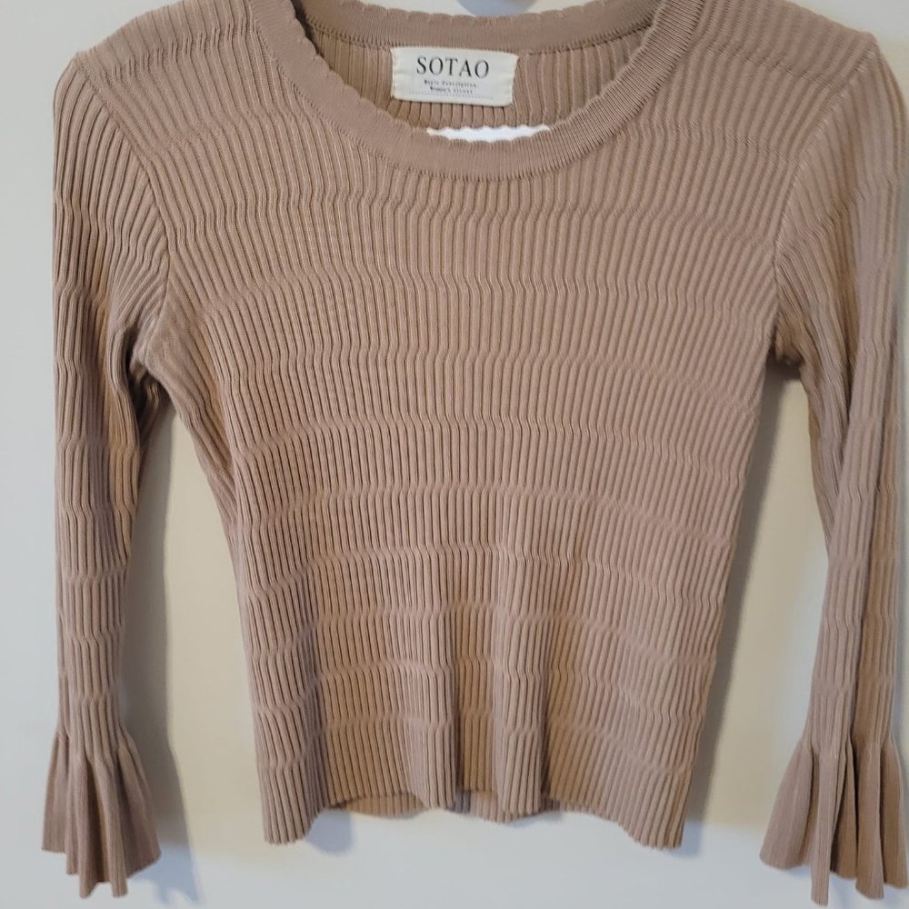 Nude Ribbed Quarter Sleeve Flare